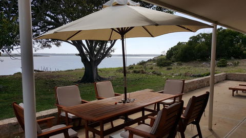 Ratcliff Cottage - Holiday Cairns 3