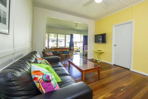 Kooyong Apartment 3 - Holiday Cairns 0