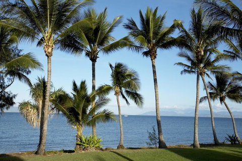 Pure Magnetic Villa 2 - Holiday Cairns 1