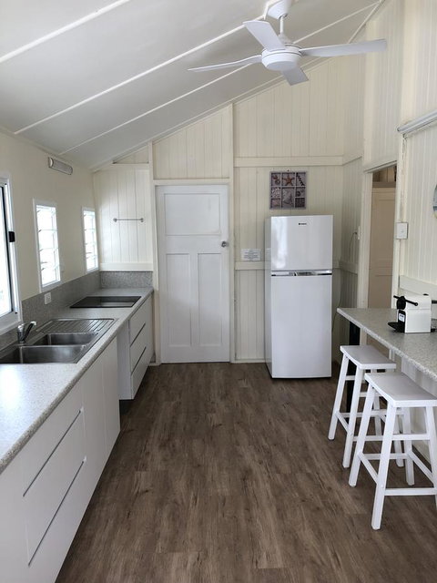 Daggoombah Holiday Home Magnetic Island - Holiday Cairns 2