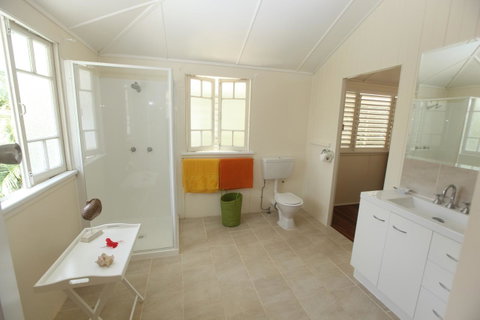 Daggoombah Holiday Home Magnetic Island - Holiday Cairns 12