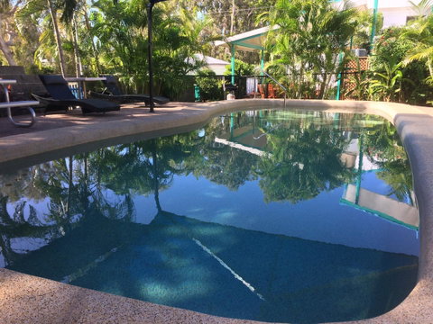 Tropical Palms Resort & 4WD Hire - Holiday Cairns 18