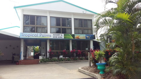 Tropical Palms Resort & 4WD Hire - Holiday Cairns 28