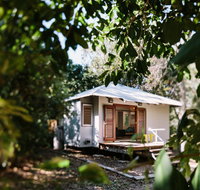 The Little Bush Hut - Holiday Cairns