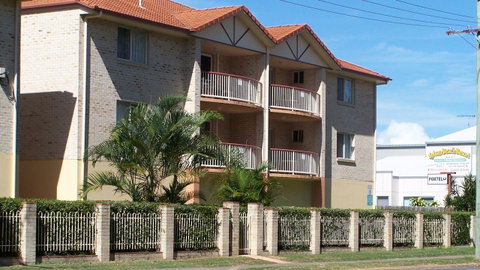 Sylvan Beach Resort - Holiday Cairns 1
