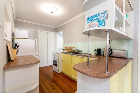 Fabulous Family Destination In Paradise Parade, Bongaree - Holiday Cairns 15