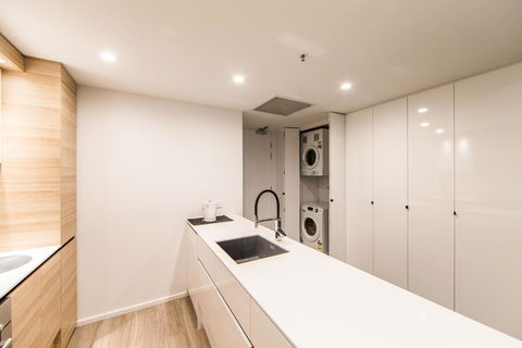 Highgate CBD Apartment - Holiday Cairns 4