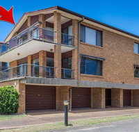 'COLUMBIA VIEWS' 2/9 COLUMBIA CLOSE - AIRCON WIFI NETFLIX VIEWS  BOAT PARKING - Holiday Cairns