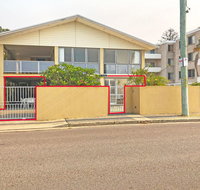 'Mooring One Downstairs' 23 Shoal Bay Rd - Fantastic ground floor duplex with views WIFI and Air Conditioning - Holiday Cairns
