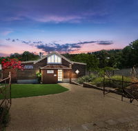 'The Coach House' At Lochiel - Holiday Cairns