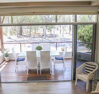 'Top Tier' Dog Friendly Holiday Home - Holiday Cairns