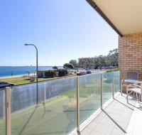 1 'Little Hut' 20 Kurrawa Close - Spectacular Water Views NBN  Air Conditioned - Holiday Cairns
