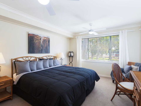 1 'Peninsula Waters', 2-4 Soldiers Point Road - Aircon, Pool & Massive Outdoor Area - Holiday Cairns 1