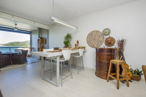 1 Bright Point Apartment 2303 - Holiday Cairns 2