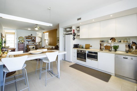 1 Bright Point Apartment 2303 - Holiday Cairns 3