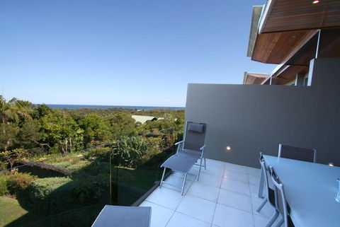 1/22 Mahogany Drive - Beach House 1 @ Vue - Holiday Cairns 1