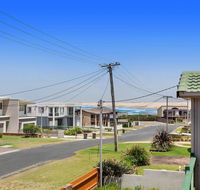 1/32 Ocean Avenue - three bedrooms three bathrooms air con boat parking  water views - Holiday Cairns