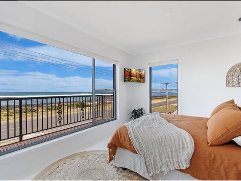 10 OCEAN DRIVE - Holiday Cairns 2