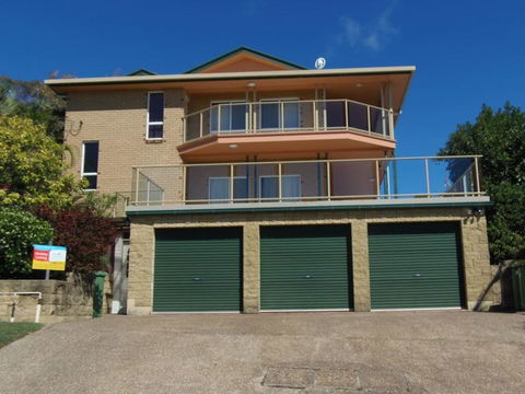 100 Cooloola Drive - Holiday Cairns 2
