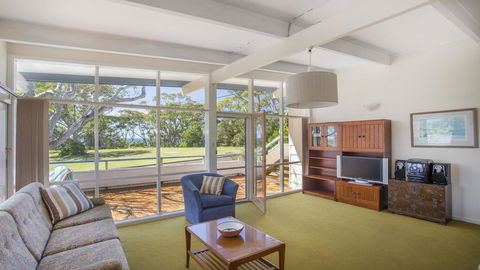 103 Bannister Head Rd - Beaming Bannister Retreat - Holiday Cairns 1