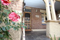 123 Hill St Heart of Orange Double Brick