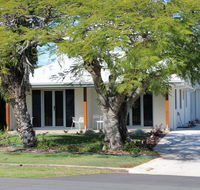 12th Tee BnB - Holiday Cairns