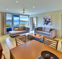 2 Bedroom Poinciana Lodge - Holiday Cairns