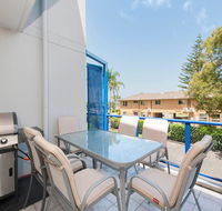 2 Cirrus - Holiday Cairns