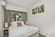 2 James Cook Apartments - Holiday Cairns 1