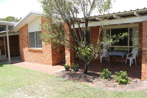 2/51 Carlo Road - Rainbow Beach - Holiday Cairns 2
