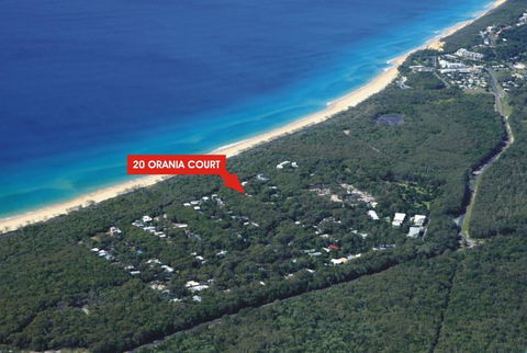 20 Orania Court - Two Storey Family Home With Swimming Pool, Patio & Large Deck. Pet Friendly - Holiday Cairns 2