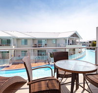 245 'Pacific Blue' 265 Sandy Point Rd - air conditioned unit with resort facilities and linen supplied - Holiday Cairns
