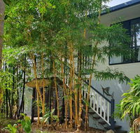 27 Bomburra Court - Rainbow Beach Spacious Comfortable Large deck Private - Holiday Cairns