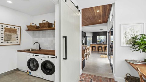 Beautifully Renovated Period Property Walking Distance To Cbd - Holiday Cairns 2