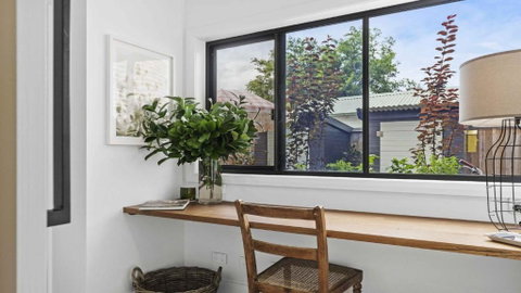 Beautifully Renovated Period Property Walking Distance To Cbd - Holiday Cairns 4