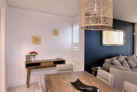 C Bargara Unit 101 - Holiday Cairns 4