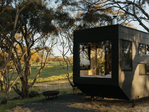 CABN Clare Valley - Holiday Cairns 0