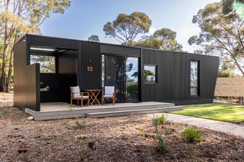 CABN X Seppeltsfield Barossa - Holiday Cairns 0