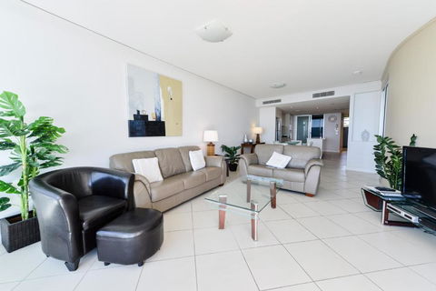 C Bargara Resort - Holiday Cairns 2