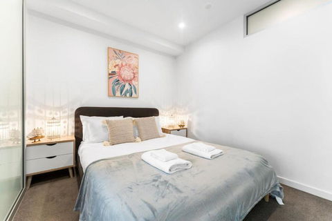 CBD 2BR Apt - Walkable - Holiday Cairns 2