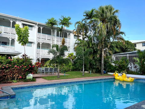City Terraces Cairns - Holiday Cairns 4