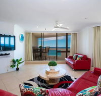 3 Bedroom Apartment - Panoramic Ocean Views - Holiday Cairns