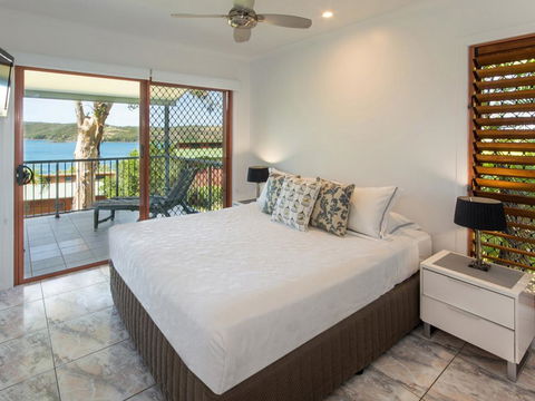 3 Bedroom Heliconia Grove On Hamilton Island - Holiday Cairns 3