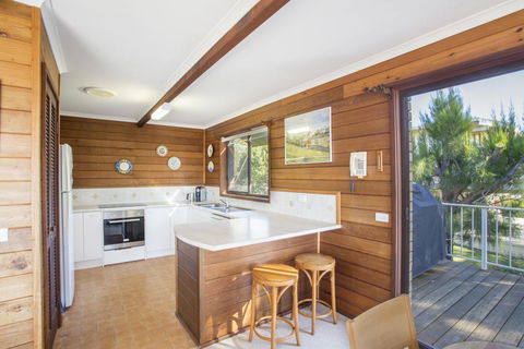 3 Shipton Cres - Heavenly Haven - Holiday Cairns 2