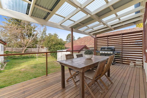 3 Sisters Blue Mountains Cottage - Holiday Cairns 2