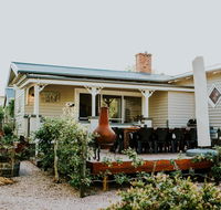 3 Willows Vineyard Cottage - Holiday Cairns