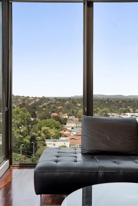 3-Bed Apartment With Parking Near Parks And Dining - Holiday Cairns 3