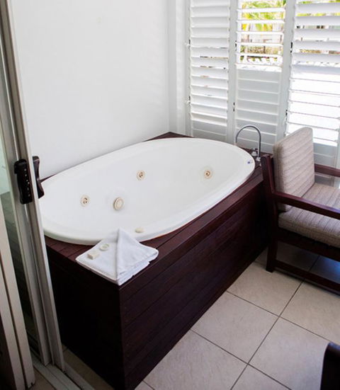 3123 BEACH CLUB PARADISE - Holiday Cairns 3