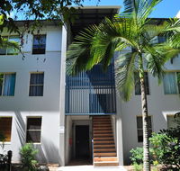 32/15 Rainbow Shores - Unit overlooking bushland with shared swimming pool spa and tennis court - Holiday Cairns