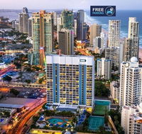 4 Star Studio at Surfers Paradise L7 - Holiday Cairns